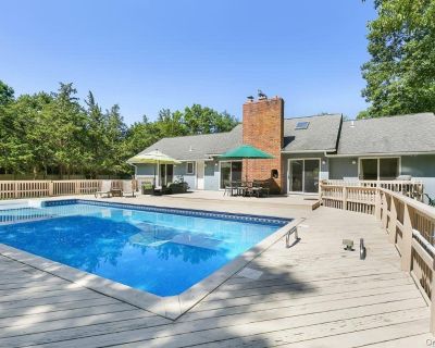 3 Bedroom 2BA 1850 ft Apartment For Rent in Westhampton, NY