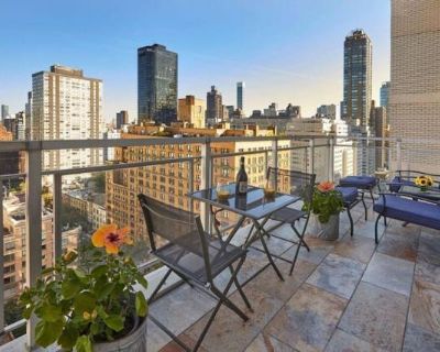 1 Bedroom 2BA Apartment For Sale in Upper East Side, NY