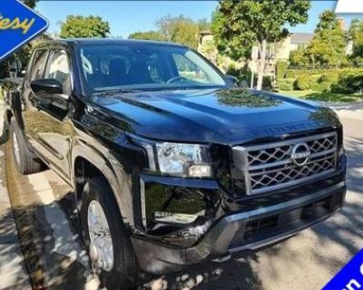 Used 2023 Nissan Frontier SV