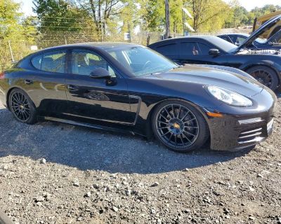 2016 Porsche Panamera RWD Sedan Automatic Transmission