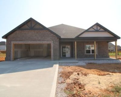 4 Bedroom 3BA 2240 ft Single Family House For Sale in Clarksville, TN