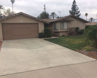 4 Bedroom 3BA 1371 ft House For Rent in Riverside, CA