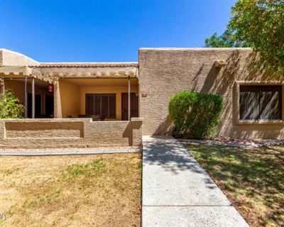 2 Bedroom 2BA 884 ft Furnished Condominium For Sale in SURPRISE, AZ