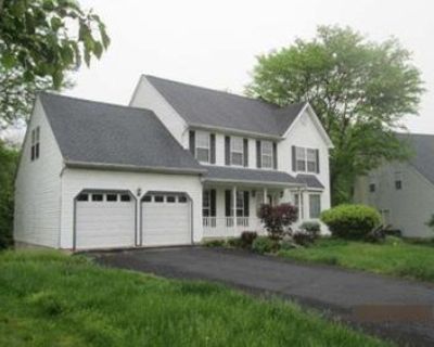 4 Bed 2.5 Bath Foreclosure Property in North Wales, PA 19454 - Horseshoe Ln