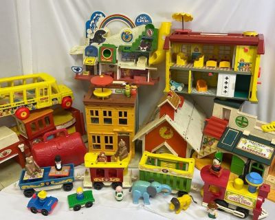 Vintage Barbie, Trains, Toys, Christmas & Endless Crafts in Dayton Online Auction - Ends 6/4!