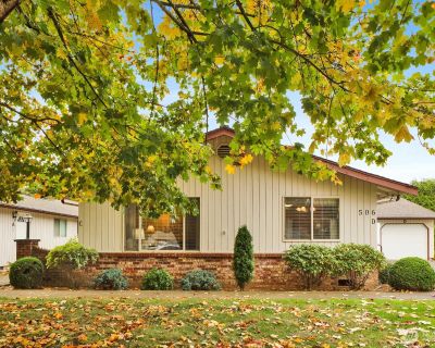 2 Bedroom 1BA 956 ft Condo For Sale in Lynden, WA