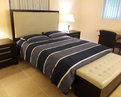Furnished Room for Rent - Spacious Room in a house