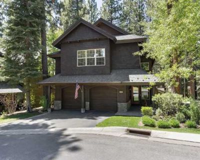 4 Bedroom 3BA 2751 ft Furnished Pet-Friendly Apartment For Rent in Incline Village, NV