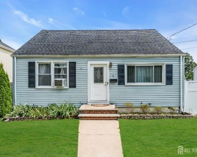 3 Bedroom 1BA 1296 ft Single Family House For Sale in Spotswood, NJ