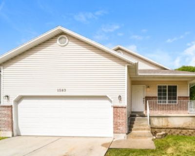 Move-In Ready House For Rent in Clinton, UT