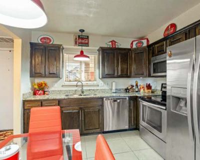 2 Bedroom 1BA 992 ft Condominium For Sale in EL PASO, TX