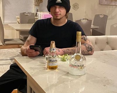 John - Needs an Apartment on iROOMit or a Room