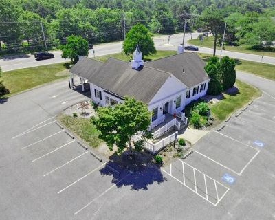 4694 ft Commercial Property For Rent in Pocasset, MA