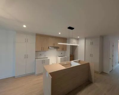 4 Bedroom 980 ft Apartment For Rent in Saint-J r me, QC