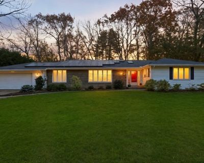 4 Bedroom 4BA 2581 ft Single Family Home For Sale in LONGMEADOW, MA