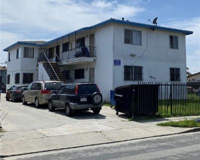 3956 ft Commercial Property For Sale in Los Angeles, CA