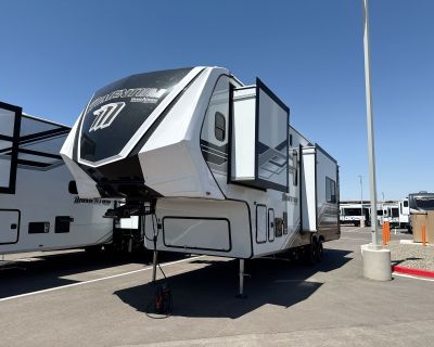 2025 Grand Design MOMENTUM G CLASS 325G