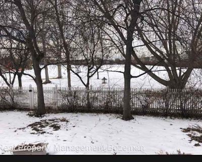 Available on: now. Furnished. Pet friendly. Parking available * Accessible property * Cat friendly * Dog friendly * Students welcome * 40+ years welcome. The room is above the garage so your away from the main part of house. The room is big recently redone and has a nice bathroom. Can come with or without furniture. I accept animals with a extra deposit please. Rent $750 per month Bills Not inc...