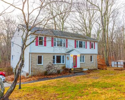 2 Bedroom 1BA 3072 ft Apartment For Rent in Groton, CT