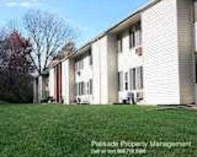 2 Bedroom 1BA Apartment For Rent in Platteville, WI 20 College Dr