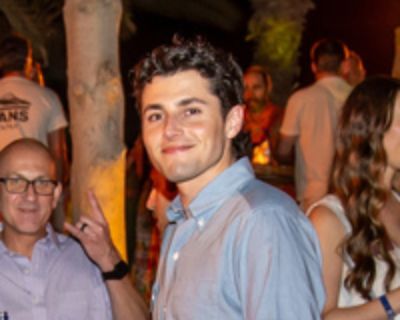 Trent M is looking for a New Roommate in New York with a budget of $3200.00