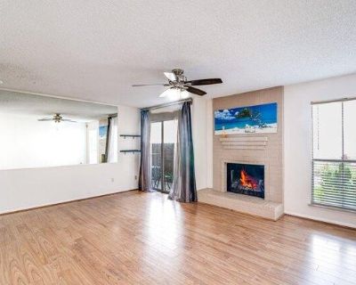 1 Bedroom 1.5BA Condo For Sale in Pasadena, TX