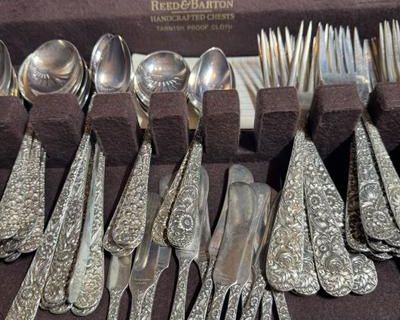 Sun State Estate Sales on Via De Viva