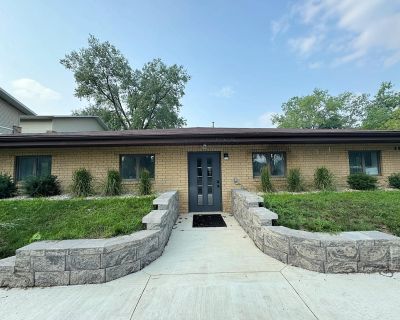 3597 ft Commercial Property For Sale in Mc Farland, WI