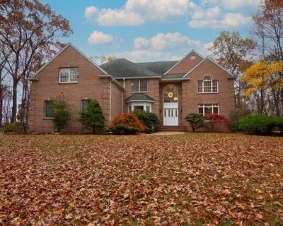 Denise Dr, Kinnelon, Home For Sale