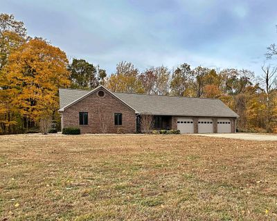 3 Bedroom 3BA 2859 ft Single Family House For Sale in Owensville, IN