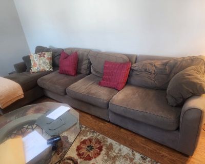 sectional---133" long(its long)