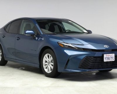 Used 2025 Toyota Camry LE