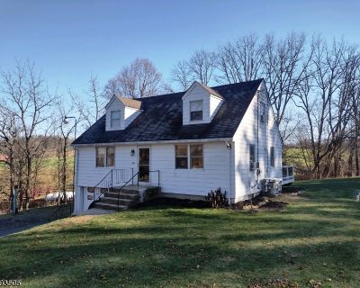 3 Bedroom 1BA House For Rent in Franklin Twp., NJ