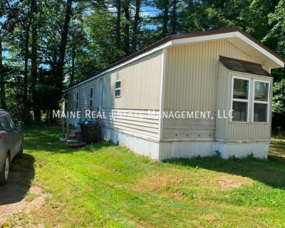 2 Bedroom 2BA 980 ft Pet-Friendly House For Rent in Old Town, ME