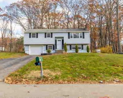 3 Bedroom 1BA 1612 ft Single Family Home For Sale in DERRY, NH