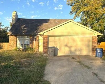 4 Bed 2 Bath Foreclosure Property in Red Oak, TX 75154 - Windsor Dr
