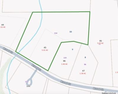 Single Family Home For Sale in REHOBOTH, MA
