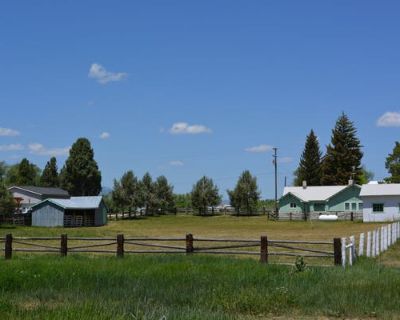 2 Bedroom 2BA 1594 ft Single Family Home For Sale in PARIS, ID