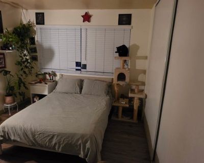 Total rooms: 4. Deposit: $0.00 * Utilities included?: No * Fees apply?: No. References are not required. No preference. Smoking is allowed. Not for couples. Age preference: 25 - 40. Furnishings: Unfurnished * Parking: Yes * Garage: Yes * Yard/patio: Yes * Balcony/roof terrace: No * Disabled access: No * Living room: shared * Broadband included: Yes. Availability Available Dec 20 2025 Minimum te...