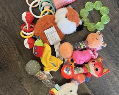 Baby teethers and rattles