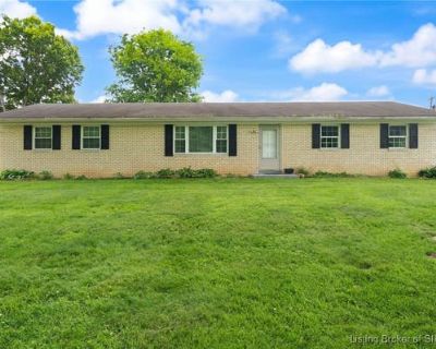 3 Bedroom 2BA 1430 ft Single Family Home For Sale in FLOYDS KNOBS, IN