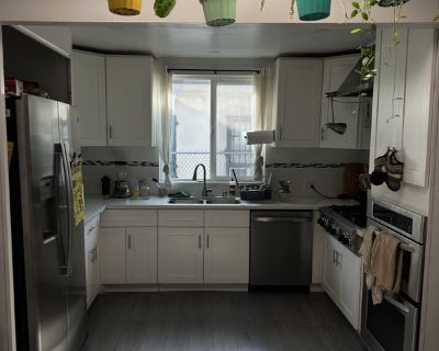 Total rooms: 3. Deposit: $0.00 * Utilities included?: No * Fees apply?: No. References are not required. No preference. Smoking is allowed. Not for couples. Furnishings: Furnished * Parking: Yes * Garage: No * Yard/patio: Yes * Balcony/roof terrace: No * Disabled access: No * Living room: shared * Broadband included: Yes. Availability Available Nov 24 2025 Minimum term None Maximum term 2 month...