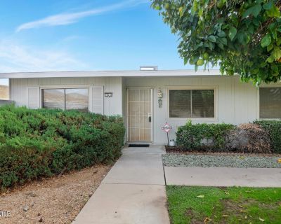 1 Bedroom 1BA 879 ft Condo For Sale in Sun City, AZ