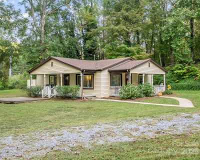 3 Bedroom 1BA 1201 ft Single Family Home For Sale in Forest City, NC