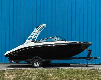 2023 Yamaha Boats 195S