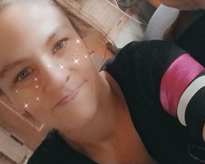 Experienced and Loving Charlestown Sitter Available for Your Family - Book Now!