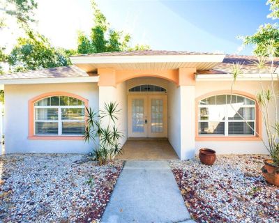 3 Bedroom 2BA 1555 ft Apartment For Rent in Venice, FL