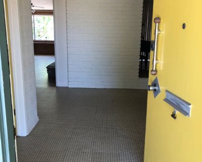 Unfurnished Room for Rent - Great house that needs more tenants