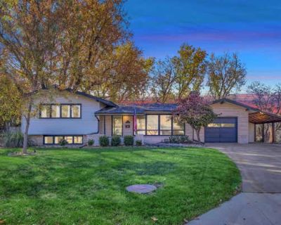 2 Bedroom 2BA 2114 ft Single Family Home For Sale in MCPHERSON, KS