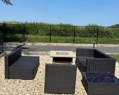 FREE Outdoor furniture